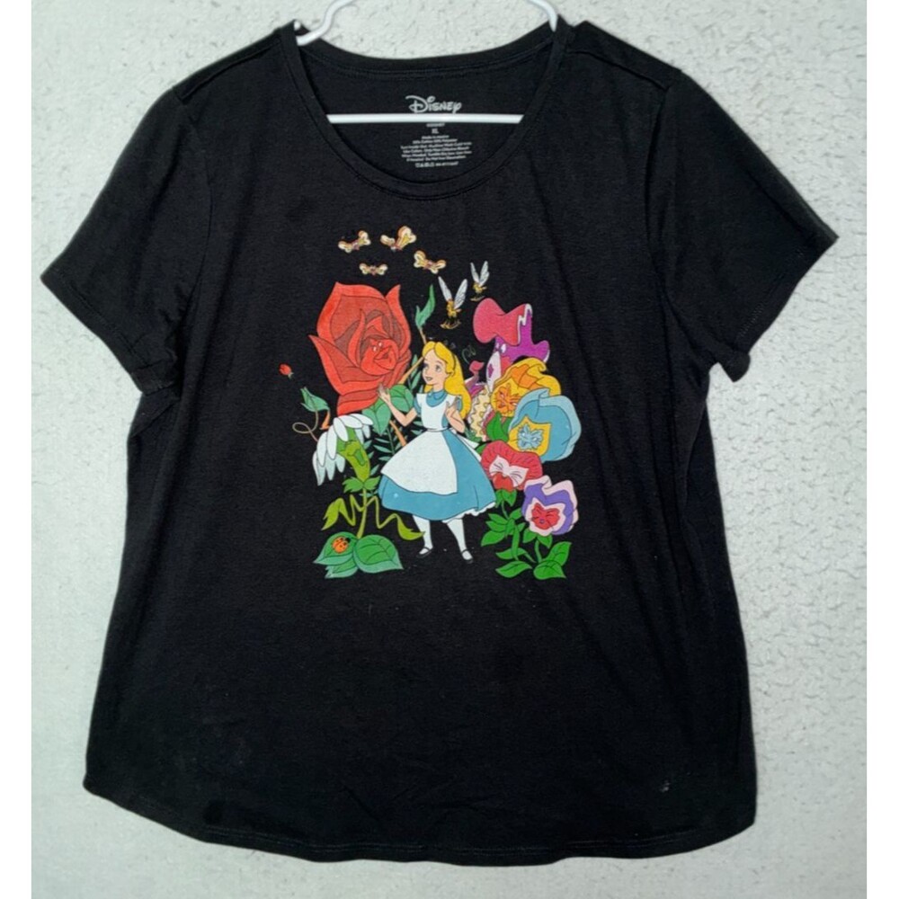 Disney Alice in Wonderland Tee Shirt Women's XL Black Short Sleeve Floral